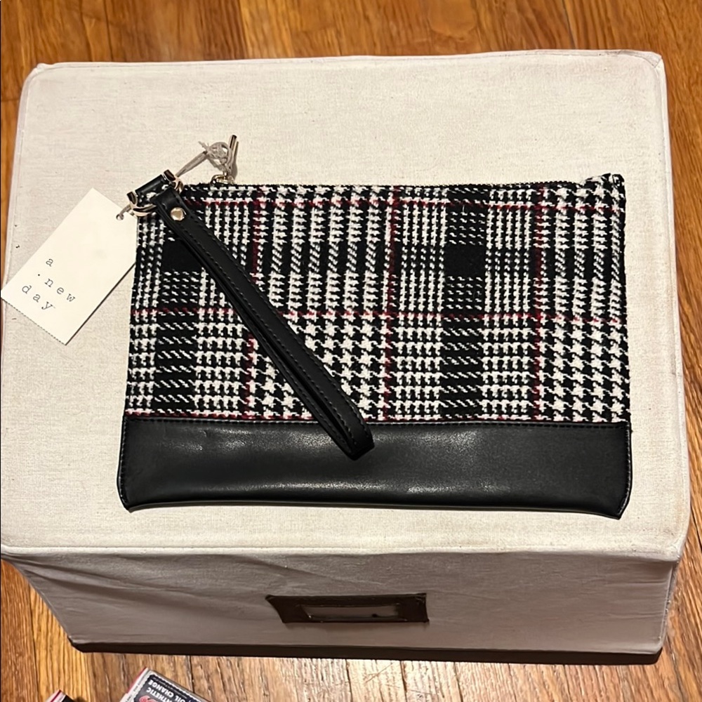 A New Day Black and White Checkered Wristlet